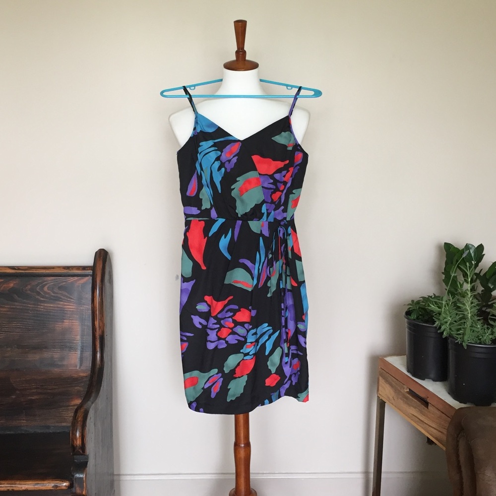 🎉 Versona Floral Faux Wrap Dress